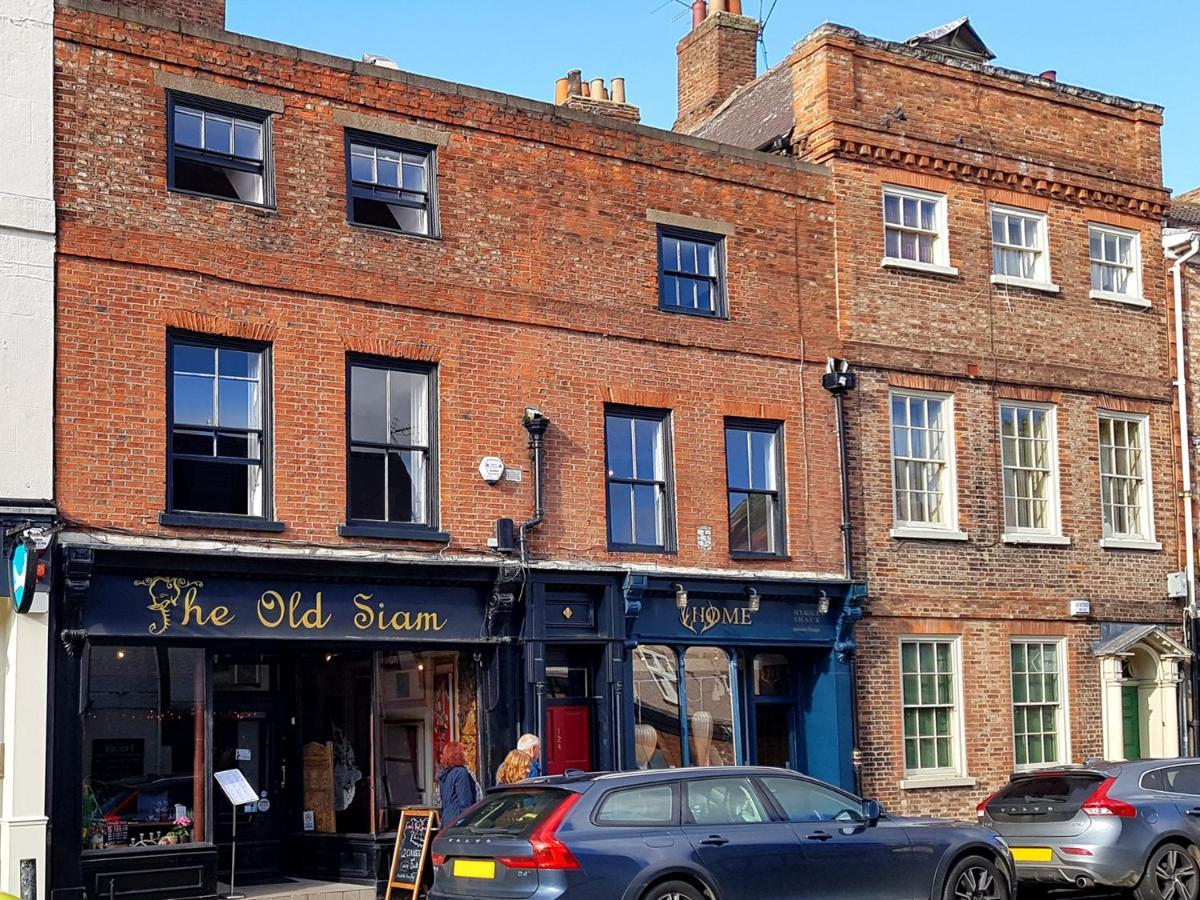 Maison Parfaite Yo1 - Exquisite 400 Year Old, City Centre Townhouse York Exterior photo